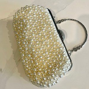 PEARL BAG/CLUTCH